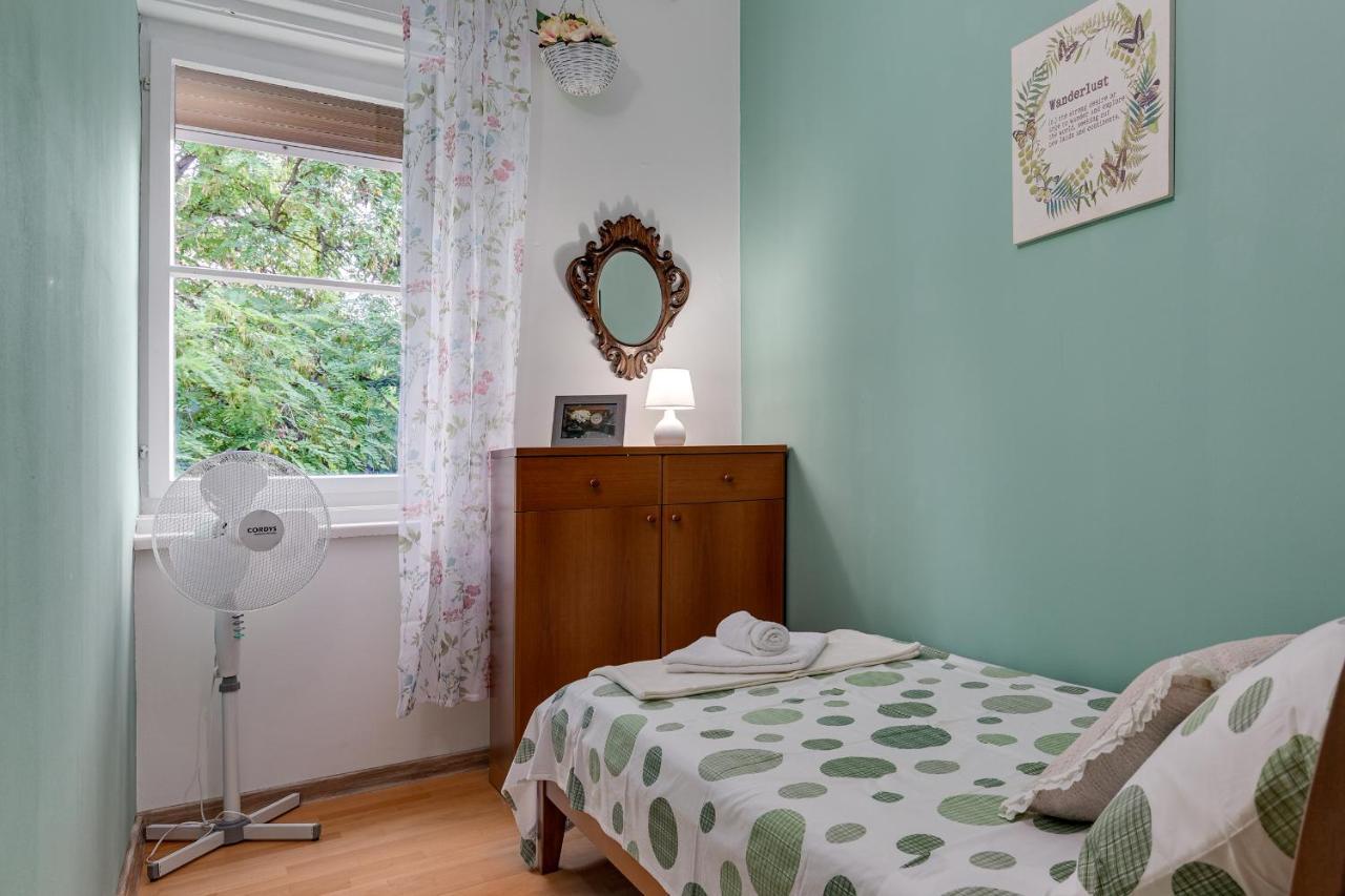 Apartment 'Olivia' Zara Esterno foto